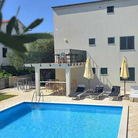דירה Divine Dalmatia 2 *