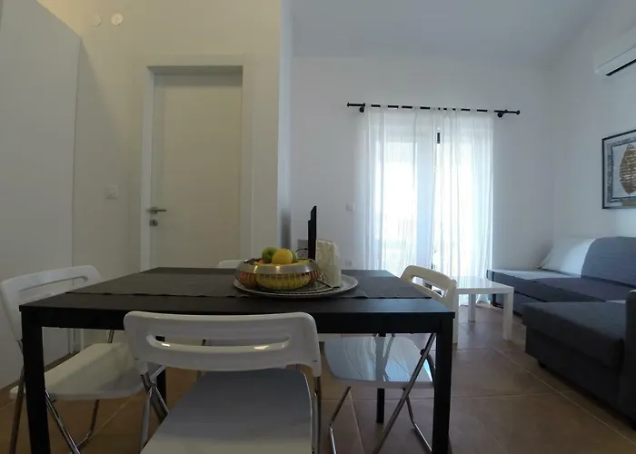 Apartman Divine Dalmatia 2 *